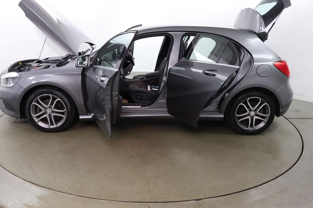 Used Mercedes-Benz A-Class 2015 for sale - 76420078: Photo 16