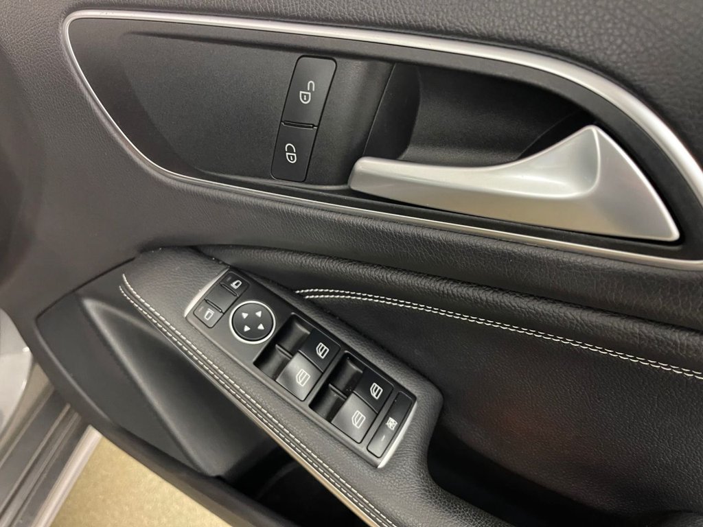 Used Mercedes-Benz A-Class 2015 for sale - 76420078: Photo 24