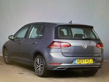 Used Volkswagen Golf 2018 for sale - 78631717: Photo