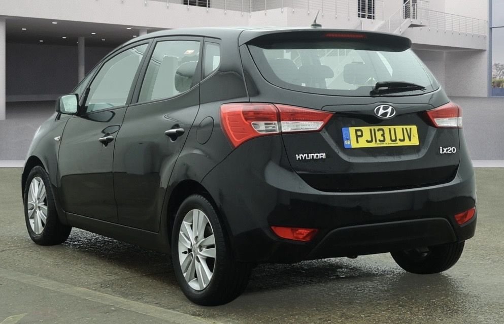 Used Hyundai Ix20 2013 for sale - 77551649: Photo 2