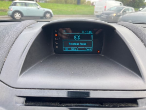 Used Ford Fiesta Van 2015 for sale - 76203434: Photo 19