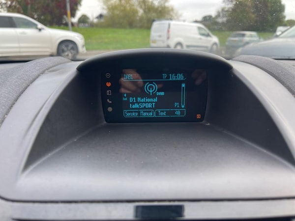 Used Ford Fiesta Van 2015 for sale - 76203434: Photo 24