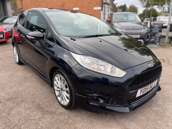 Used Ford Fiesta Van 2015 for sale - 76203434: Photo 3