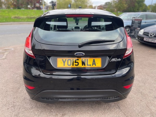 Used Ford Fiesta Van 2015 for sale - 76203434: Photo 4