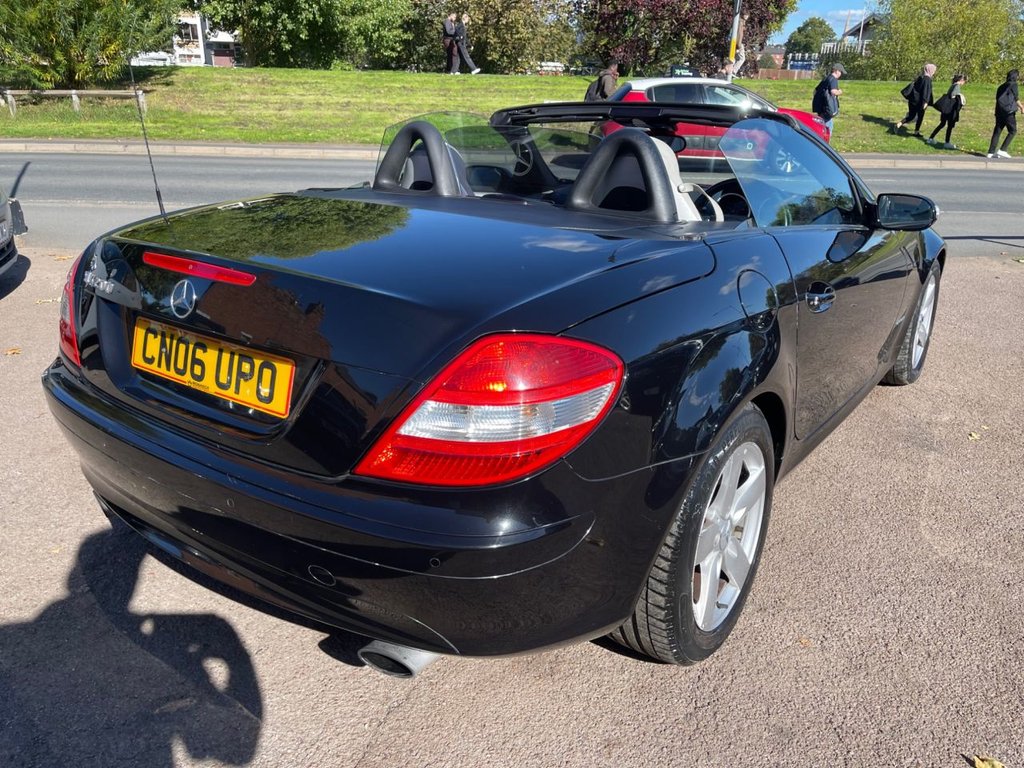 Used Mercedes-Benz SLK 2006 for sale - 76028966: Photo 5