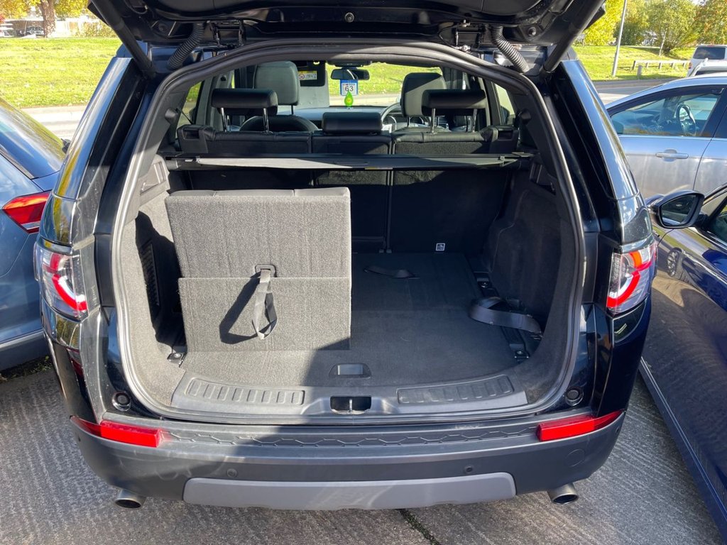 Used Land Rover Discovery Sport 2019 for sale - 76304013: Photo 10