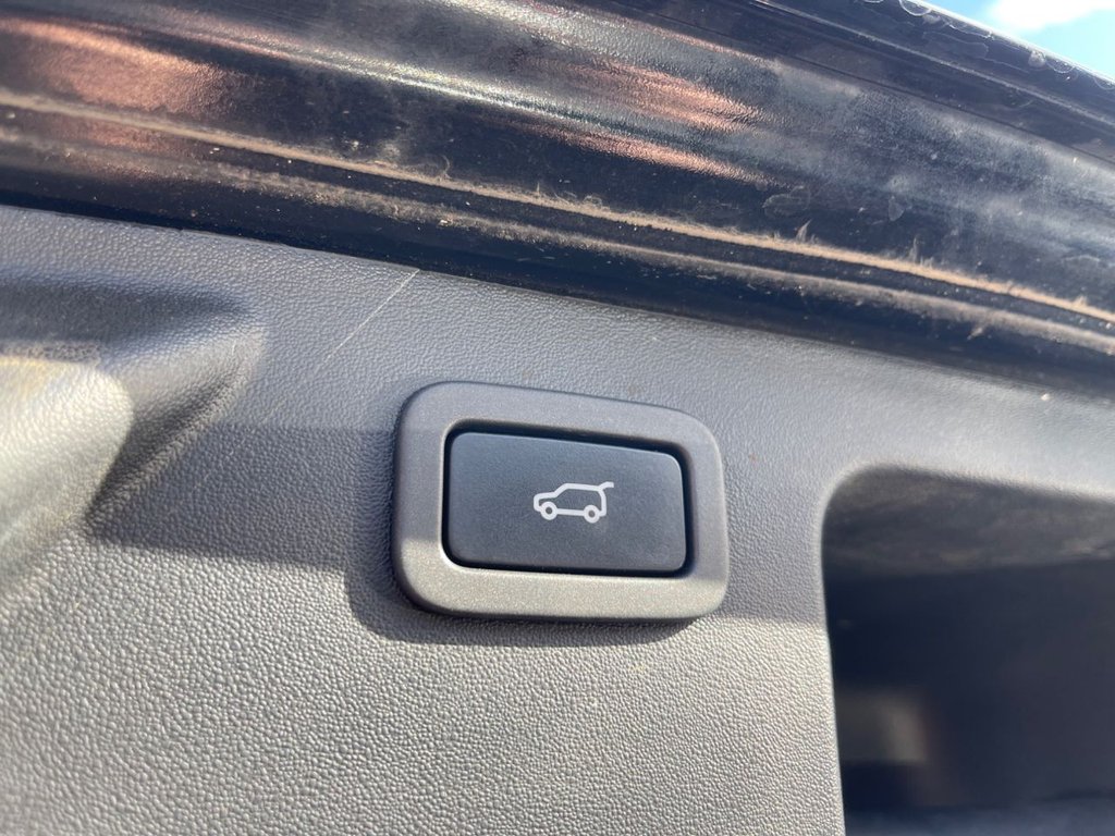 Used Land Rover Discovery Sport 2019 for sale - 76304013: Photo 11