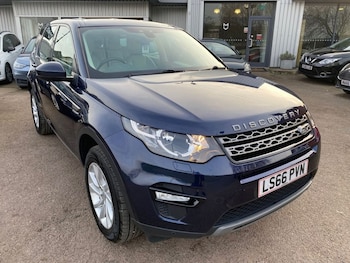 Used Land Rover Discovery Sport 2016 for sale - 77937051: Photo