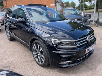 Used Volkswagen Tiguan 2017 for sale - 75456673: Photo