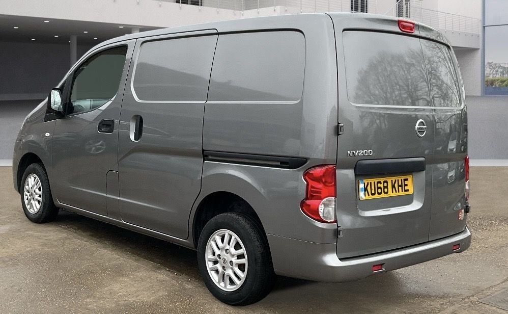 Used Nissan NV200 2018 for sale - 77897536: Photo 2