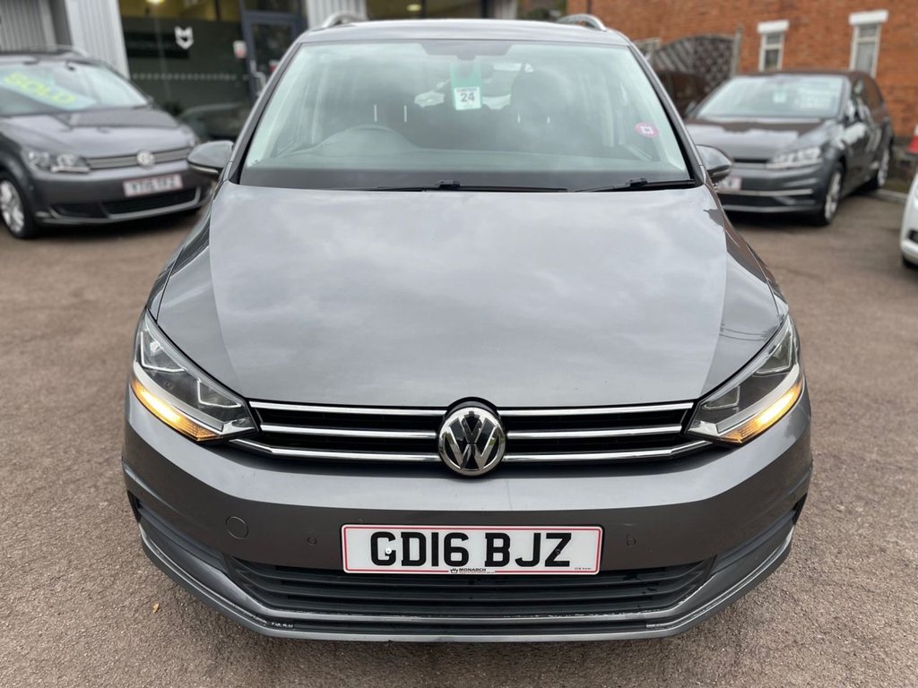 Used Volkswagen Touran 2016 for sale - 76173120: Photo 2