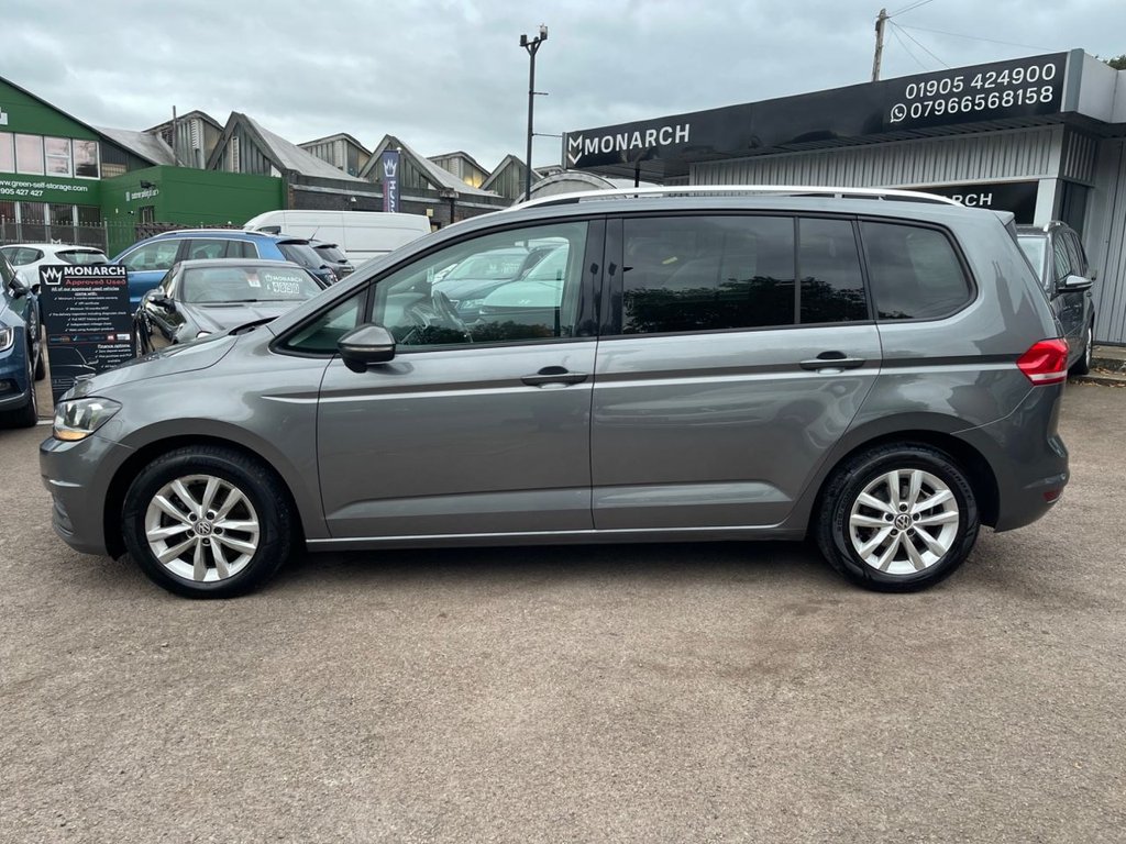Used Volkswagen Touran 2016 for sale - 76173120: Photo 6
