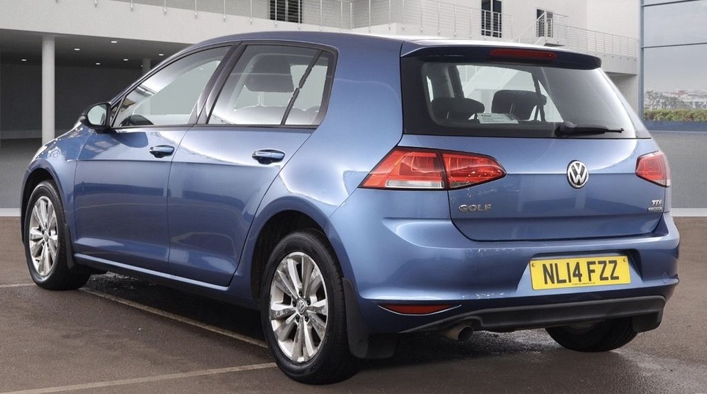 Used Volkswagen Golf 2014 for sale - 77547111: Photo 2