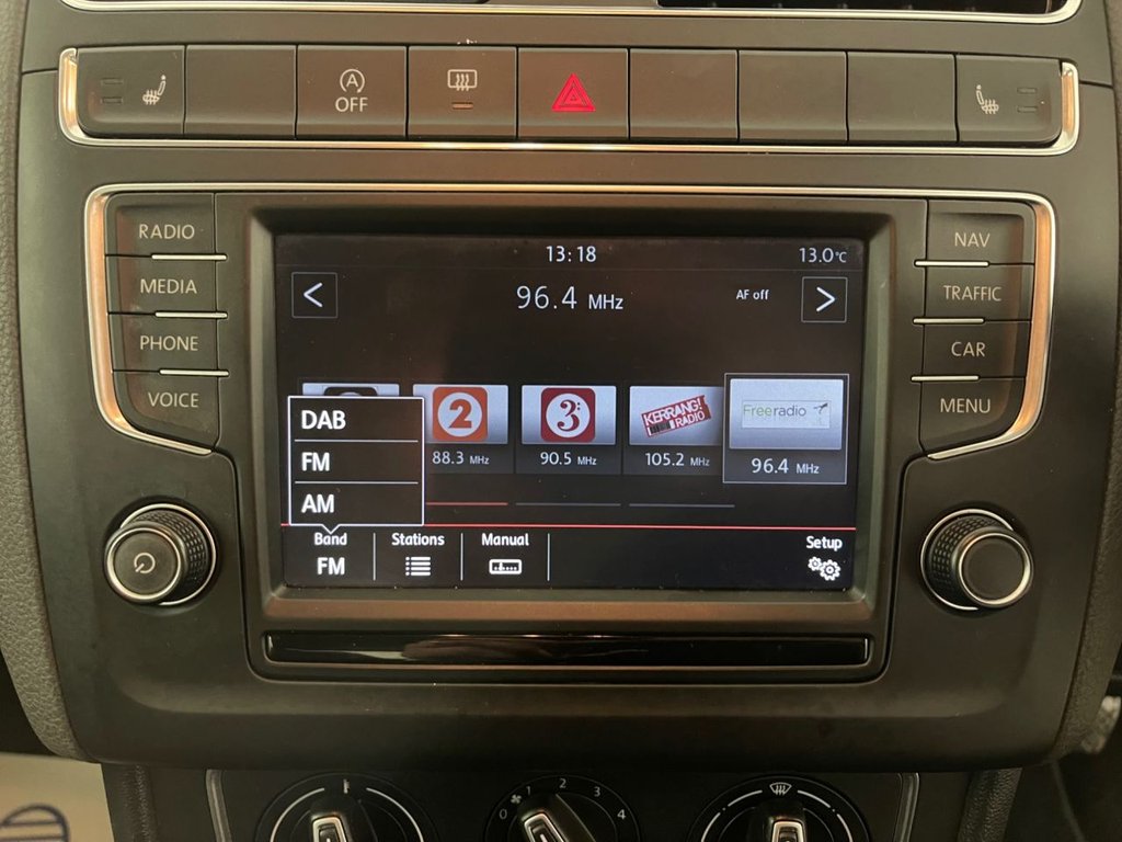 Used Volkswagen Polo 2015 for sale - 76665760: Photo 33