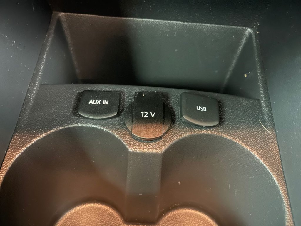 Used Volkswagen Polo 2015 for sale - 76665760: Photo 39