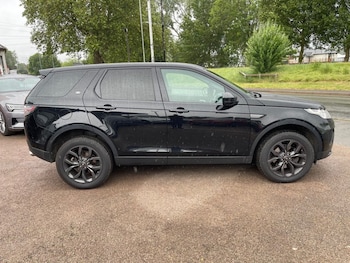 Used Land Rover Discovery Sport 2019 for sale - 78763780: Photo