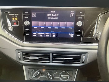 Used Volkswagen Polo 2019 for sale - 78479625: Photo