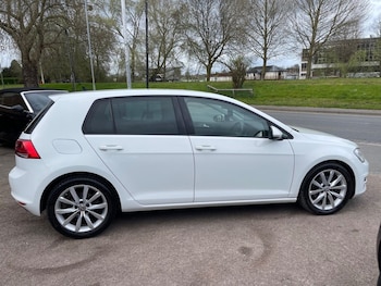 Used Volkswagen Golf 2014 for sale - 78124622: Photo