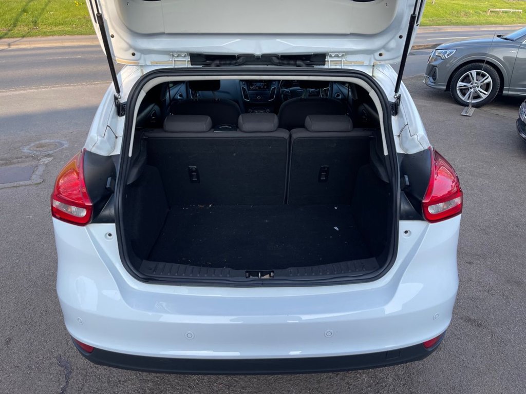 Used Ford Focus 2015 for sale - 77976443: Photo 9