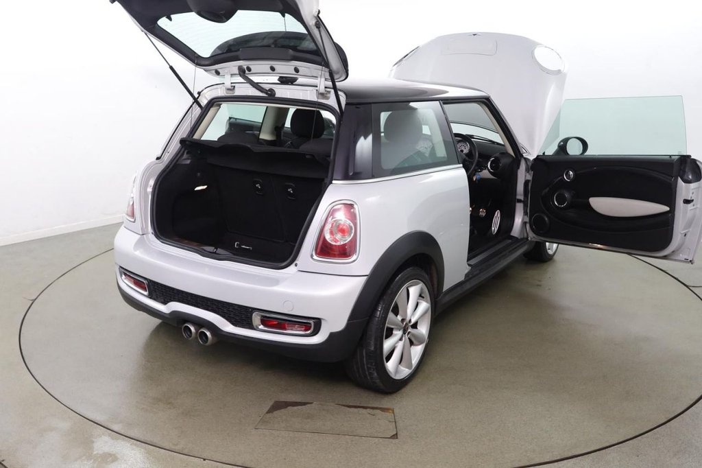 Used MINI Hatch 2012 for sale - 76841135: Photo 13