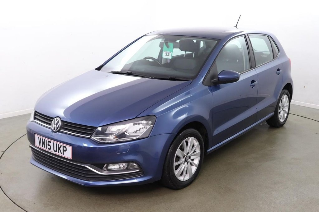 Used Volkswagen Polo 2015 for sale - 76883084: Photo 1