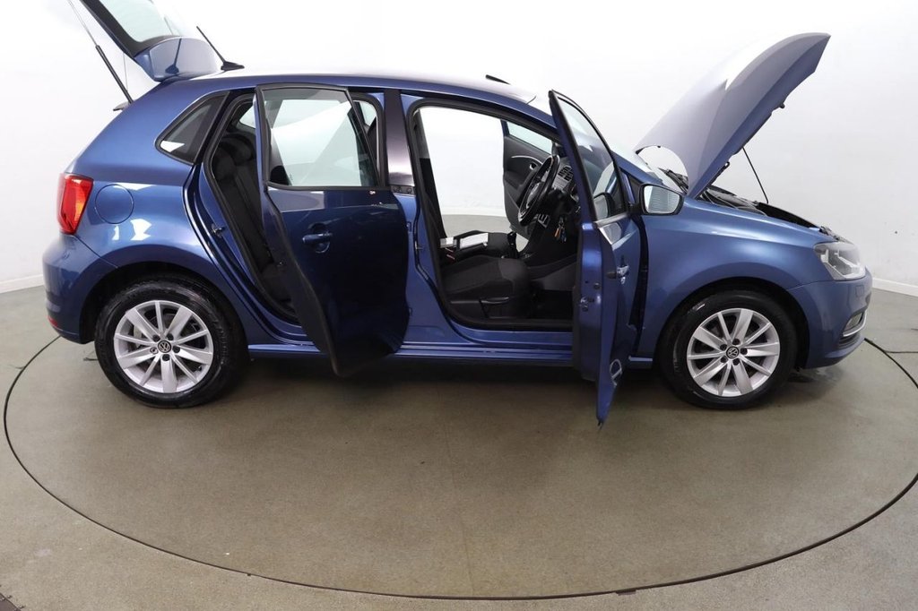 Used Volkswagen Polo 2015 for sale - 76883084: Photo 12