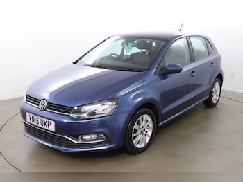 Used Volkswagen Polo 2015 for sale - 76883084: Photo