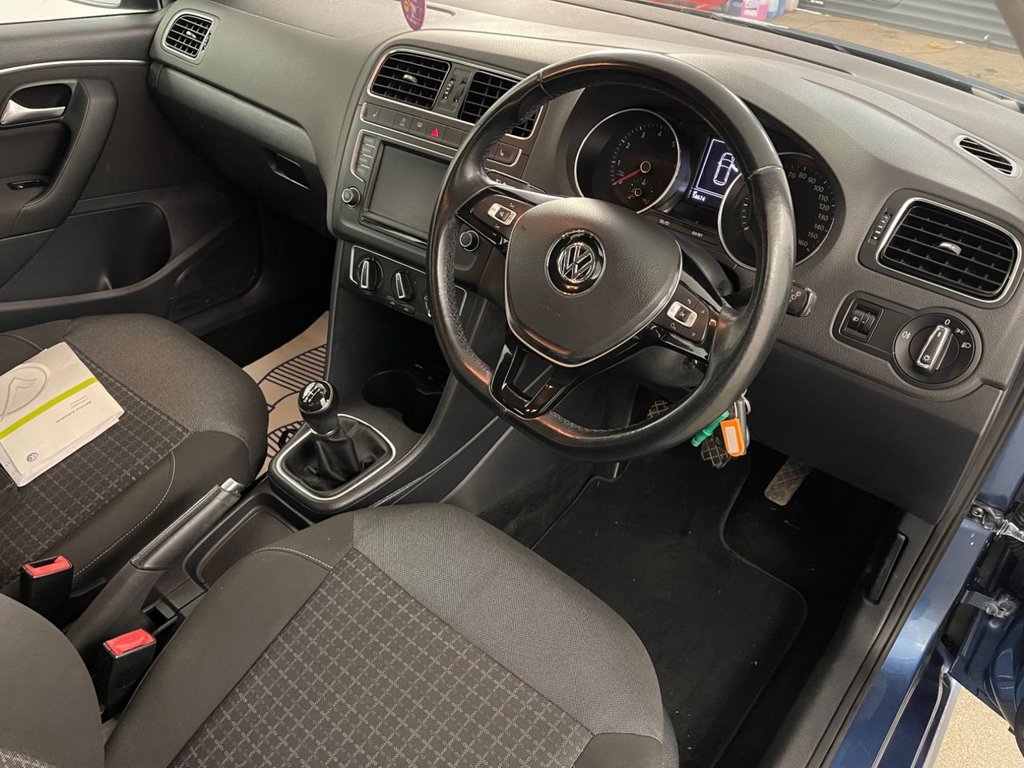 Used Volkswagen Polo 2015 for sale - 76883084: Photo 24