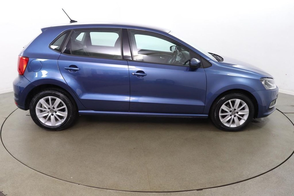 Used Volkswagen Polo 2015 for sale - 76883084: Photo 4