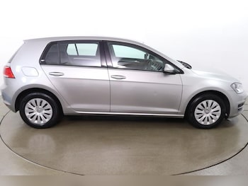 Used Volkswagen Golf 2014 for sale - 76642461: Photo