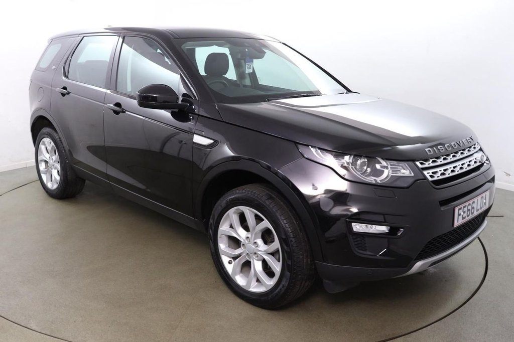 Used Land Rover Discovery Sport 2017 for sale - 76867866: Photo 1