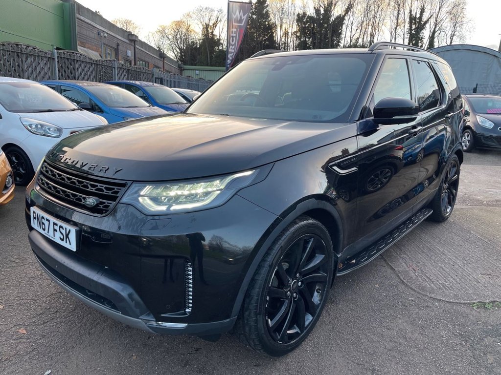 Used Land Rover Discovery 2017 for sale - 76868069: Photo 2