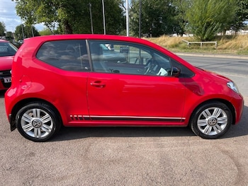 Used Volkswagen up! 2018 for sale - 75432946: Photo