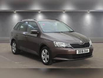 Used Skoda Fabia 2016 for sale - 79723006: Photo