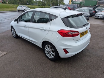 Used Ford Fiesta 2018 for sale - 78607322: Photo