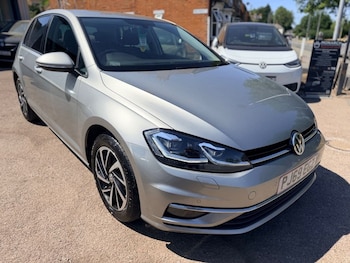 Used Volkswagen Golf 2019 for sale - 79129685: Photo