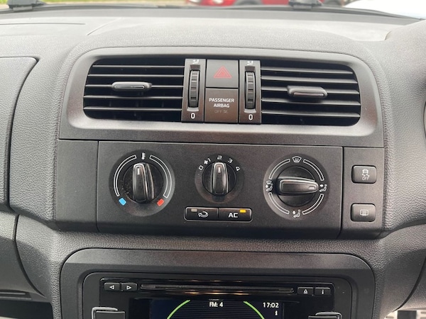 Used Skoda Fabia 2013 for sale - 76216808: Photo 21