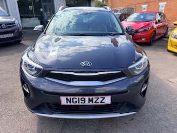 Used Kia Stonic 2019 for sale - 79592196: Photo
