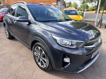 Used Kia Stonic 2019 for sale - 79592196: Photo
