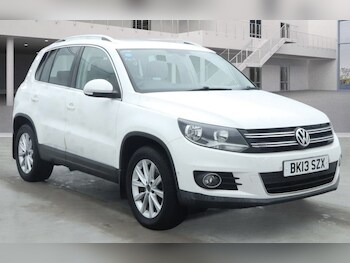 Used Volkswagen Tiguan 2013 for sale - 77799799: Photo