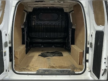 Used Nissan NV200 2018 for sale - 78082874: Photo