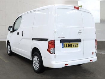 Used Nissan NV200 2018 for sale - 78082874: Photo