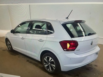 Used Volkswagen Polo 2019 for sale - 78908389: Photo