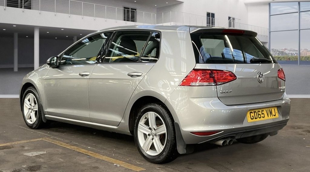 Used Volkswagen Golf 2015 for sale - 76910372: Photo 2