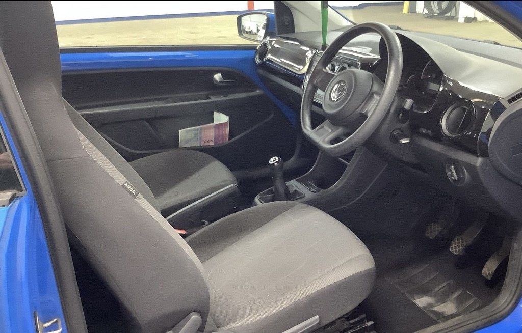 Used Volkswagen up! 2014 for sale - 77780669: Photo 3