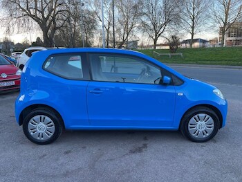 Used Volkswagen up! 2014 for sale - 77780669: Photo