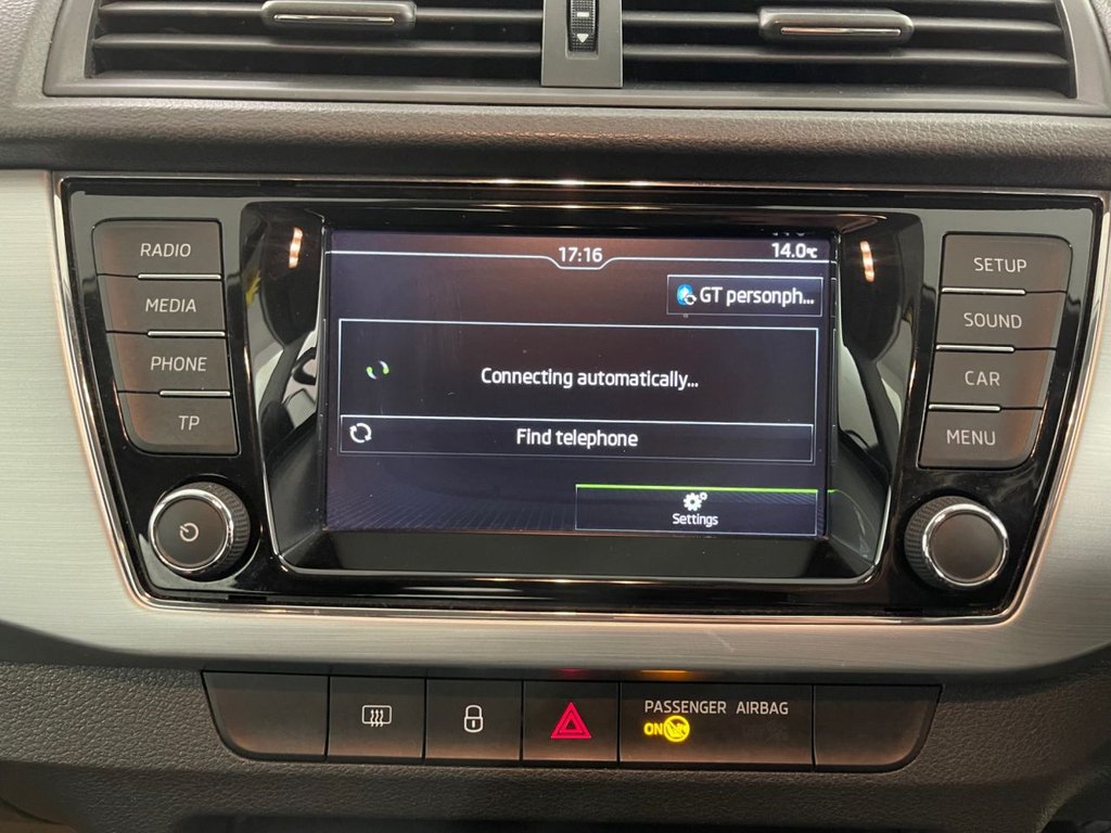 Used Skoda Fabia 2017 for sale - 76417756: Photo 32