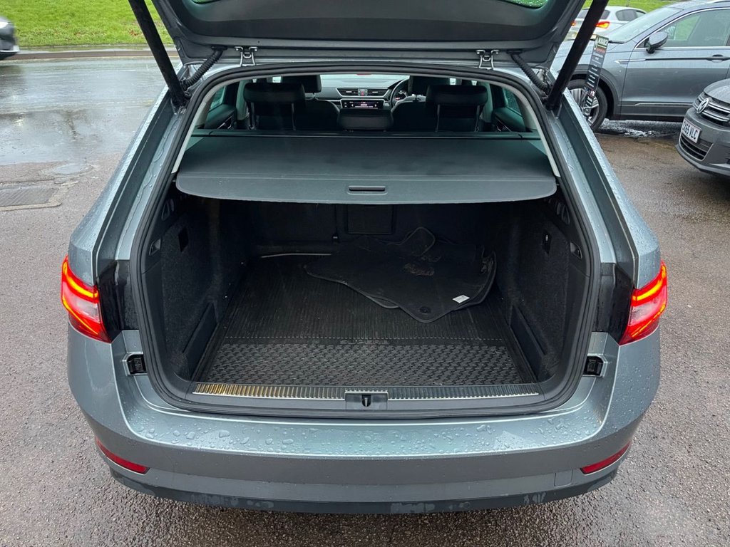 Used Skoda Superb 2017 for sale - 77205417: Photo 14