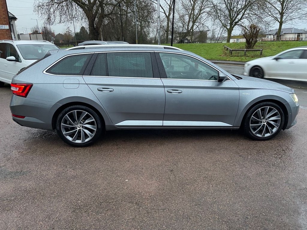 Used Skoda Superb 2017 for sale - 77205417: Photo 3