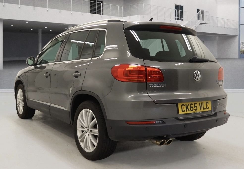 Used Volkswagen Tiguan 2015 for sale - 77056421: Photo 2